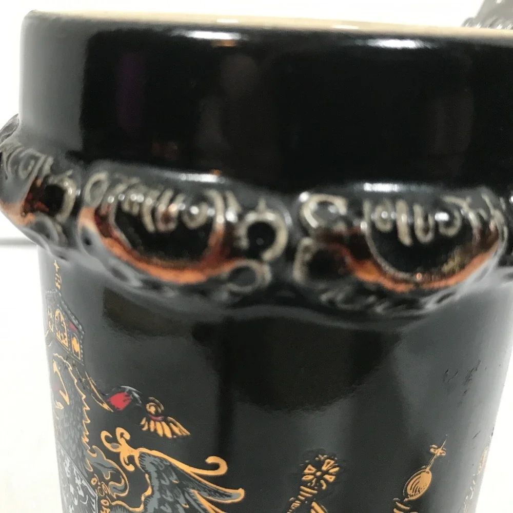 King 10 Deutschland Coat Of Arms Beer Stein 447 1/2 Made In Germany 93% Hanssen